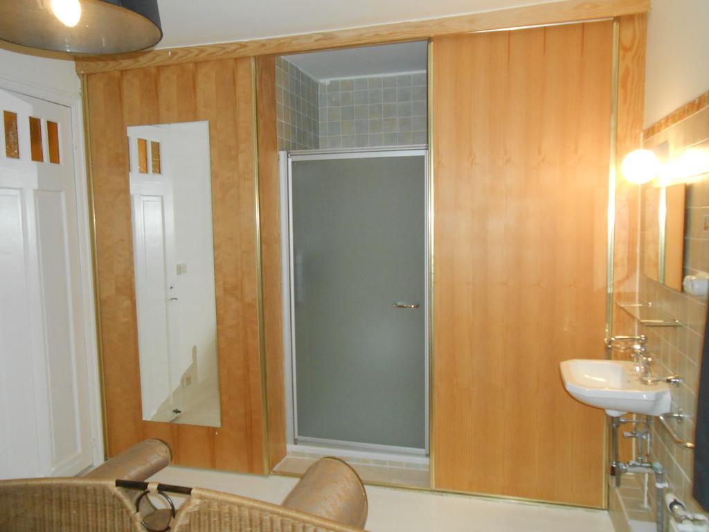 My Catiau Villa De Panne Room photo