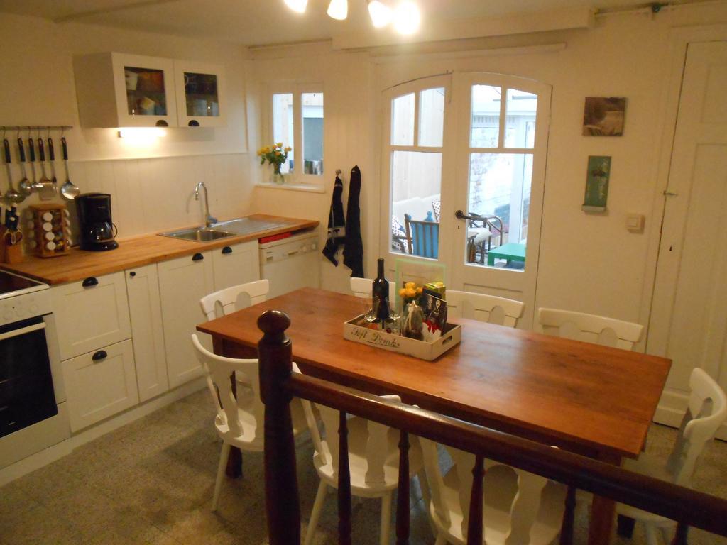 My Catiau Villa De Panne Room photo